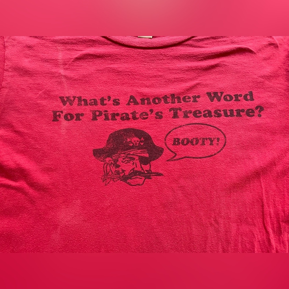 Fossil Pirate Booty! T-shirt